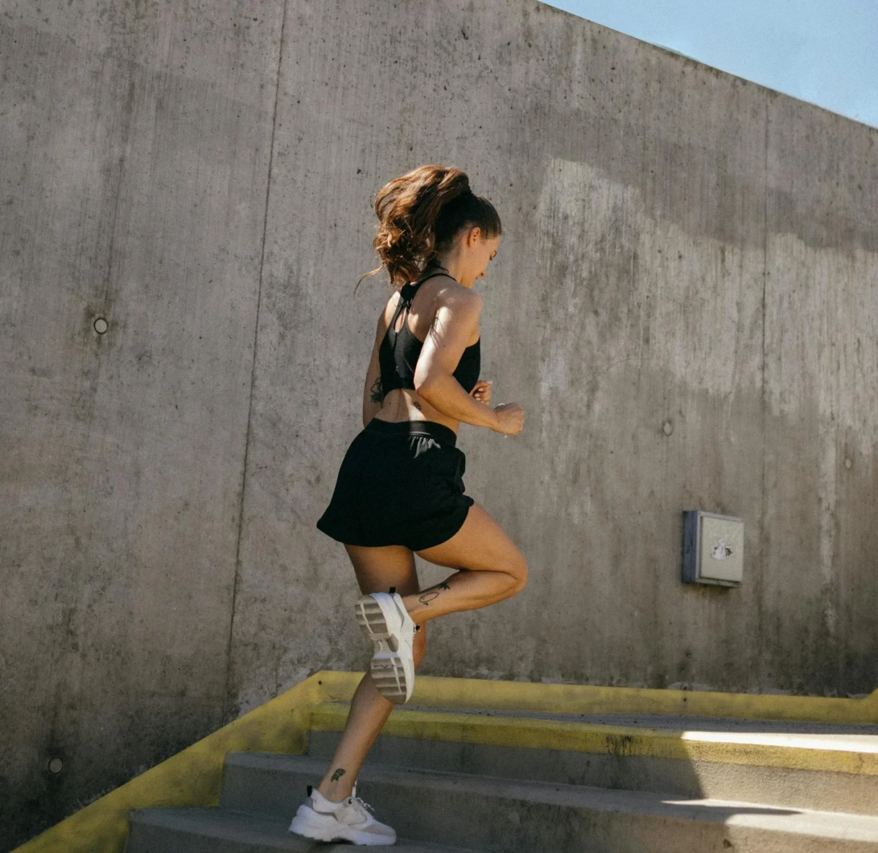 pexels-koolshooters-8520628 runners